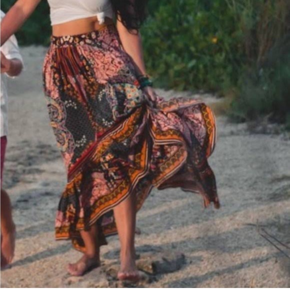 Anthropologie Dresses & Skirts - NWOT Anthropologie BHANUNI By JYOTI BEADED Skirt